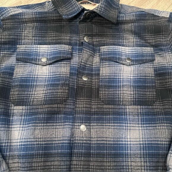 Free Country Blue Plaid Warm Fleece Relaxed Work Jacket - Picture 2 of 5